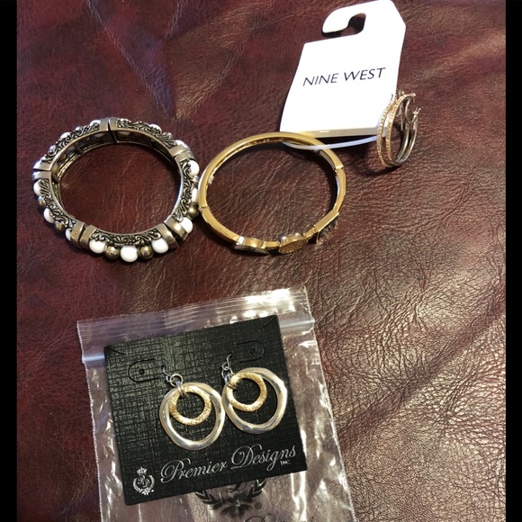 Lot of 4 pieces-2 bracelets & 2 pairs of earrings - Picture 2 of 13